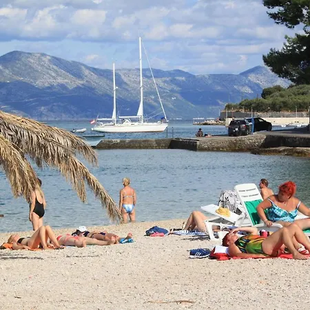 Lejlighed With Parking Space Lumbarda, Korcula - 9474 *