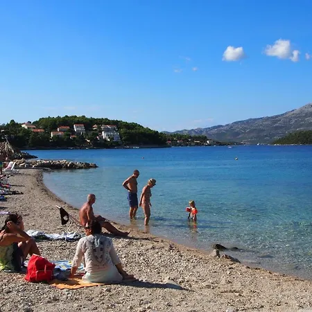 Apartment With A Parking Space Lumbarda, Korcula - 9474 *