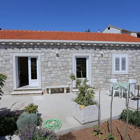 With A Parking Space Lumbarda, Korcula - 9474 Apartment *