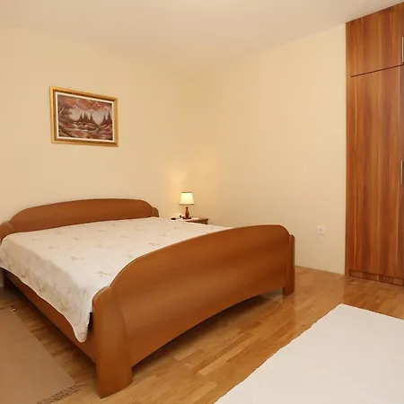 With A Parking Space Lumbarda, Korcula - 9474 Apartment Lumbarda