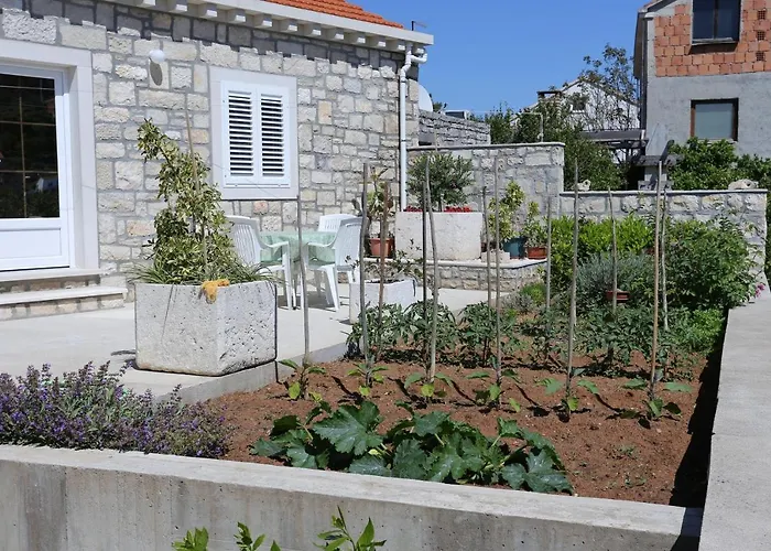 아파트 With Parking Space Lumbarda, Korcula - 9474 룸바르다