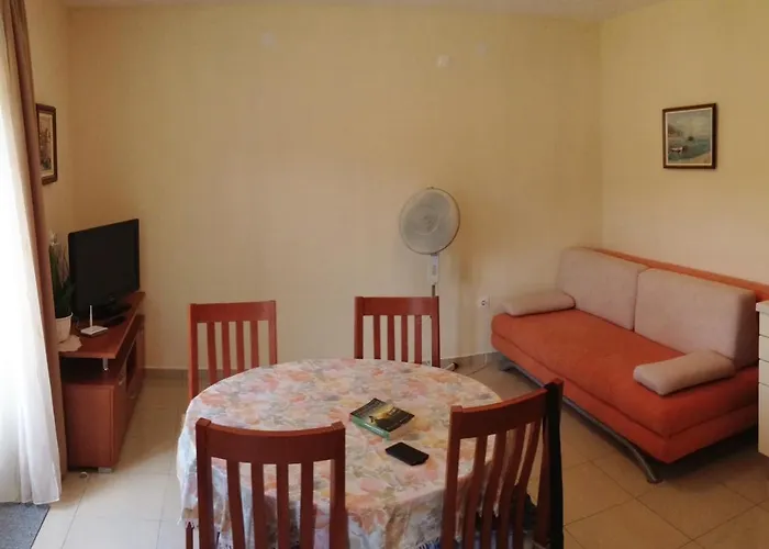 With Parking Space Lumbarda, Korcula - 9474 Appartement *